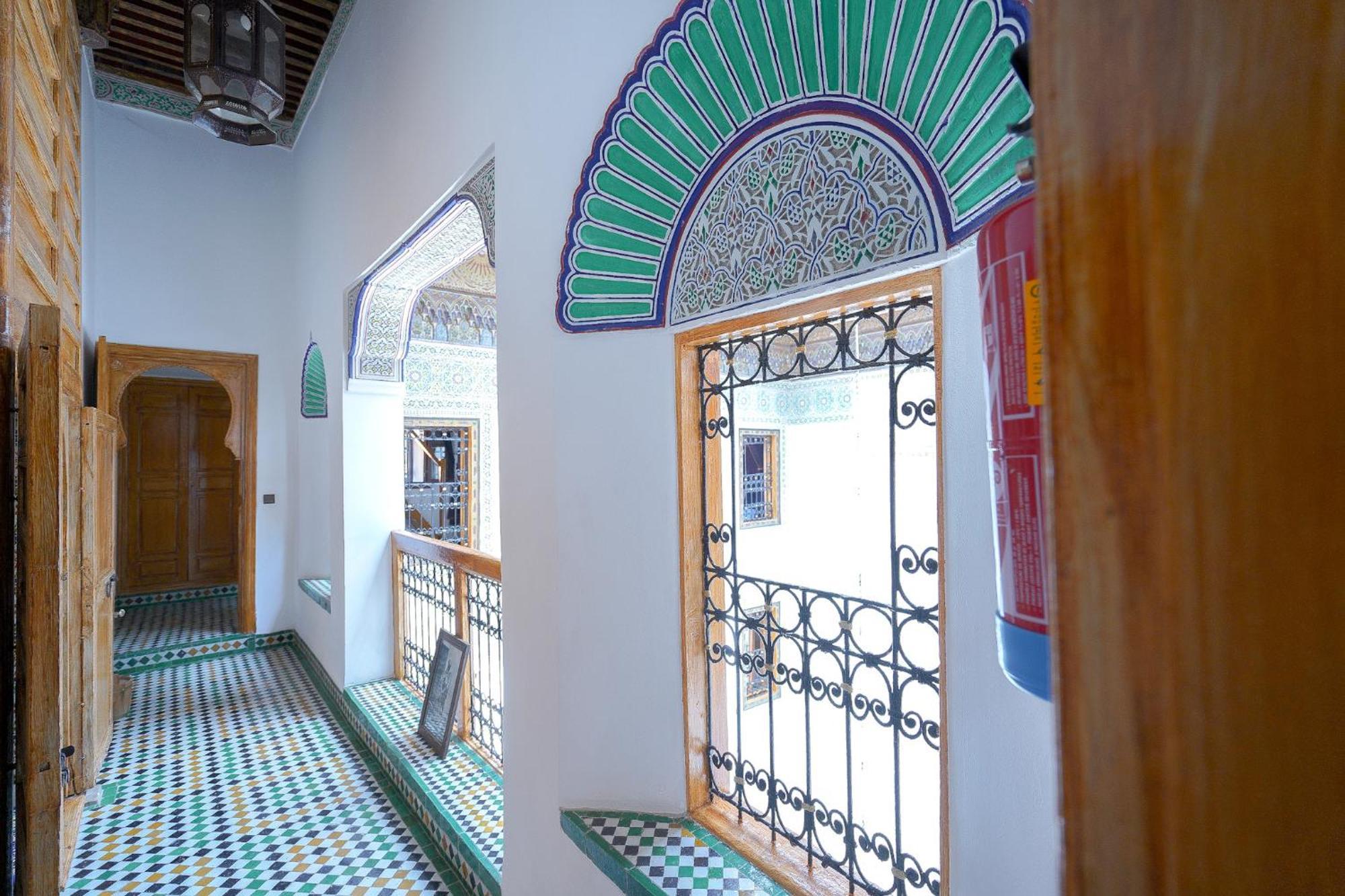 Riad Sahraui Fez Bagian luar foto