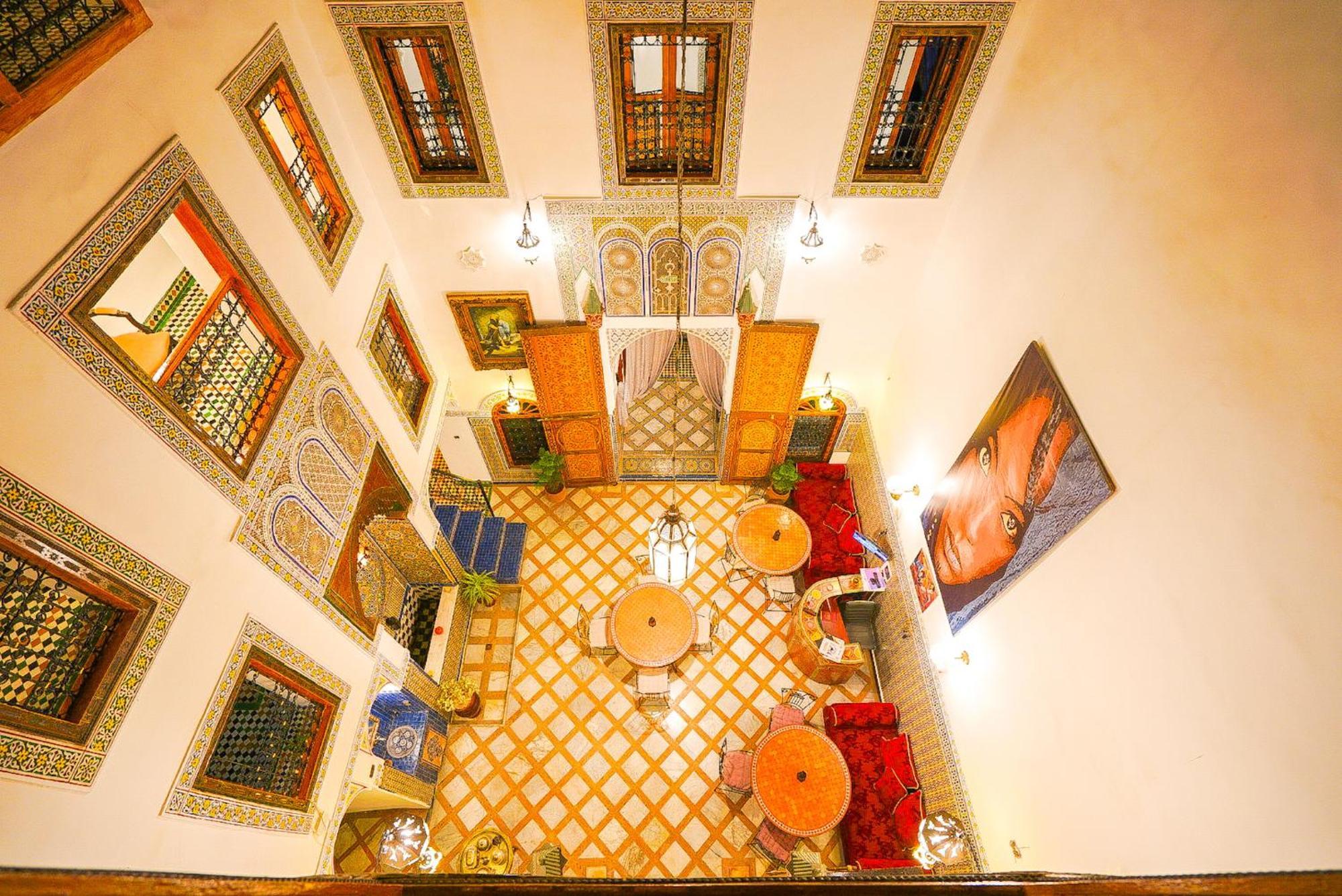 Riad Sahraui Fez Bagian luar foto